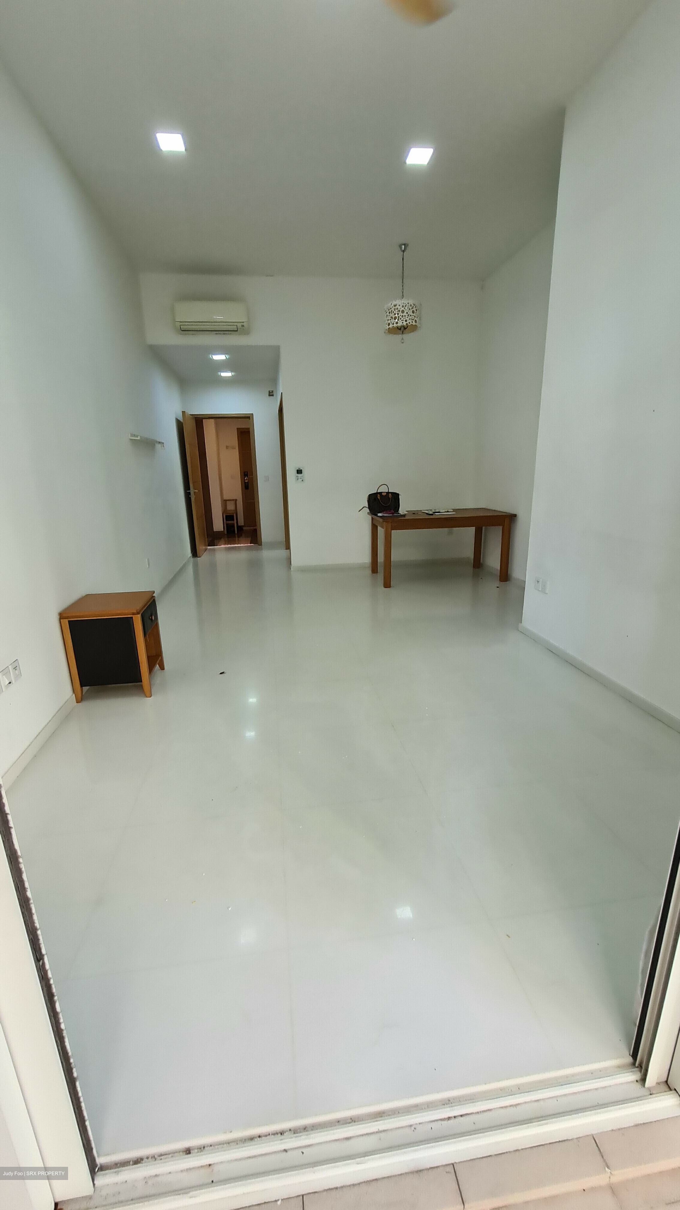 Vacanza @ East (D14), Condominium #356126761